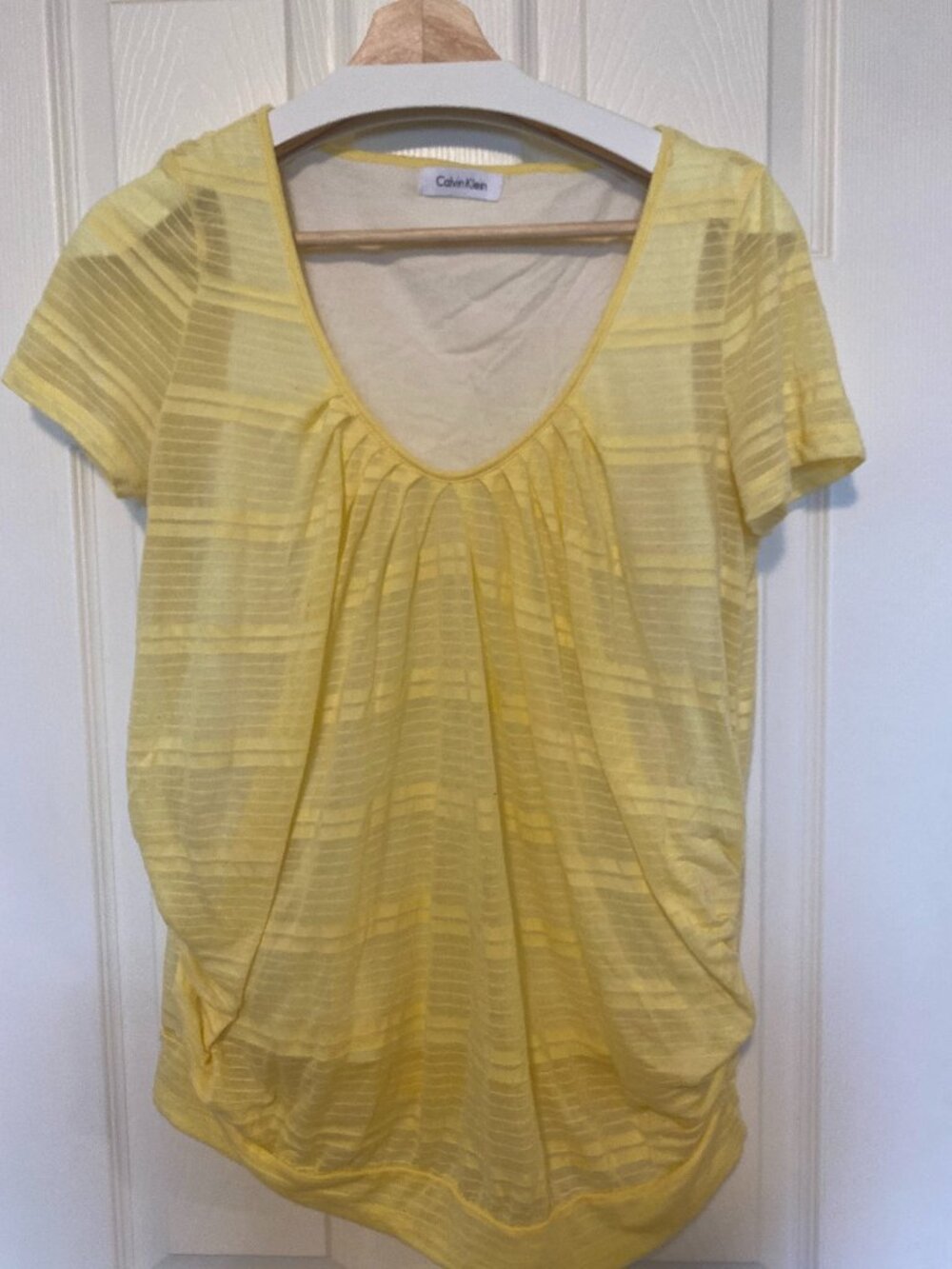 CALVIN KLEIN YELLOW SUMMER TOP - MEDIUM
